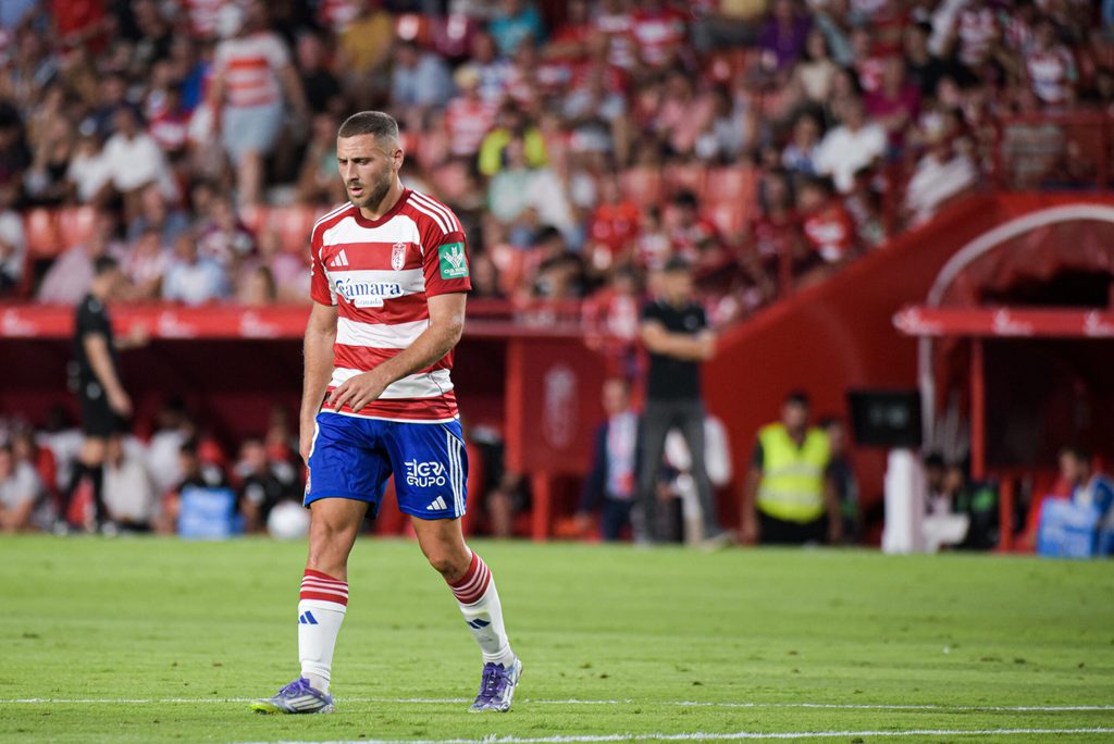 Shon Weissman im Granada Trikot.