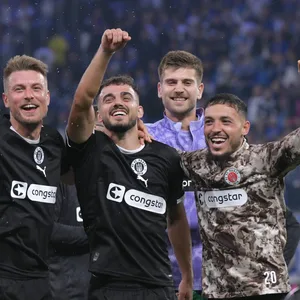 St. Pauli bejubelt den Derbysieg
