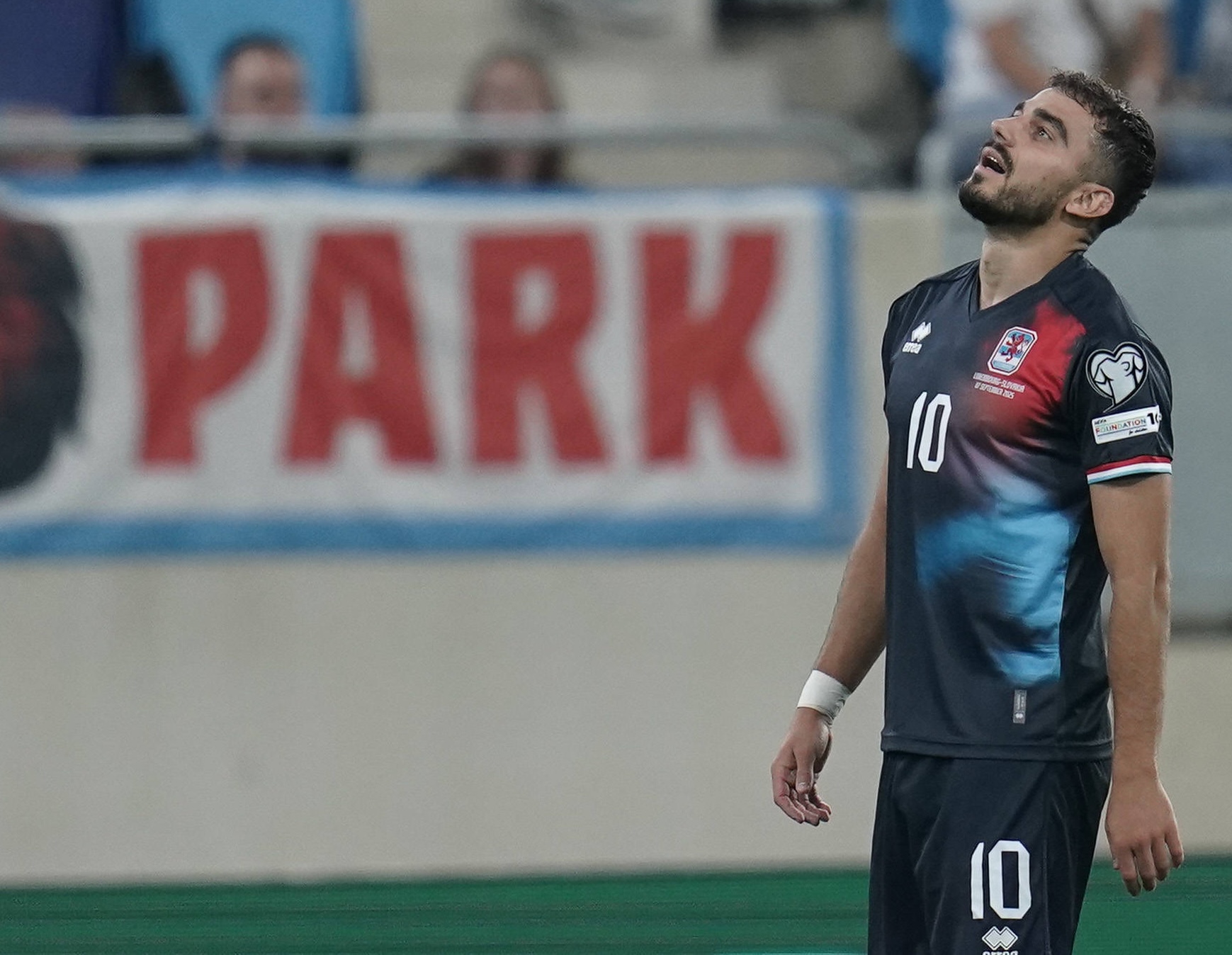Danel Sinani im Luxemburg-Trikot