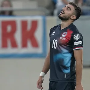 Danel Sinani im Luxemburg-Trikot