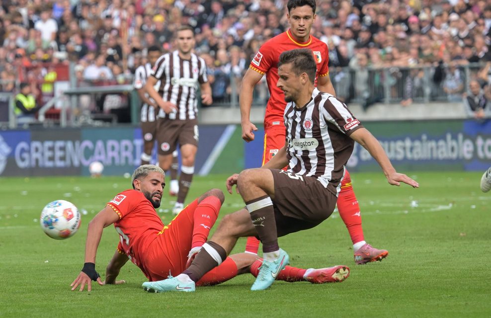 Elias Saad im Zweikampf mit Adam Dzwigala