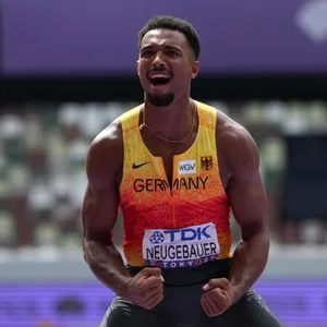 Leo Neugebauer jubelt bei der Leichtathletik-WM