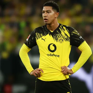 Jobe Bellingham im BVB-Trikot.