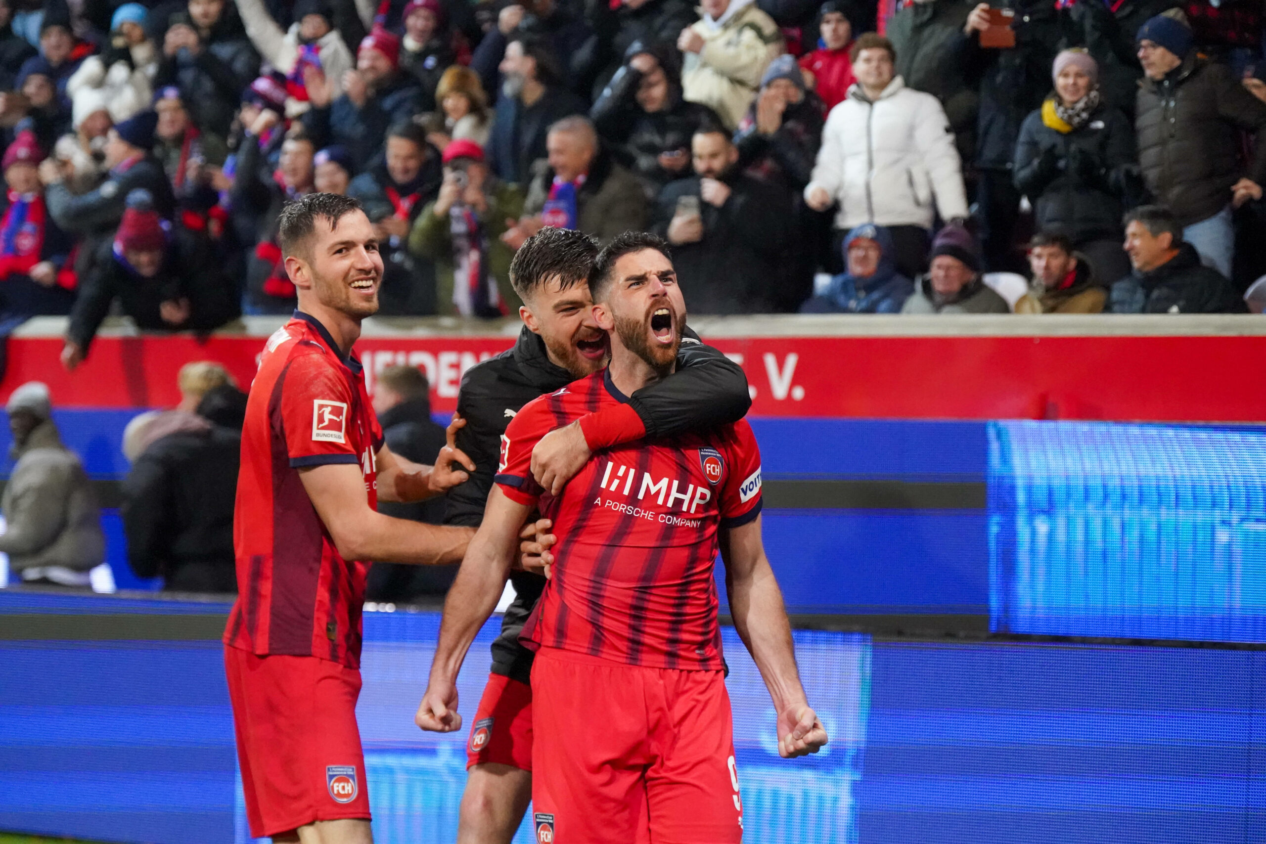 Heidenheim-Profis jubeln