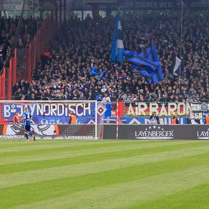 HSV-Fans bei Union Berlin