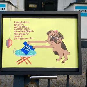 Dieses Foto sorgte für Ärger: Ella Carina Werner hatte das Poster am Zaun der CDU-Zentrale am Leinpfad fotografiert