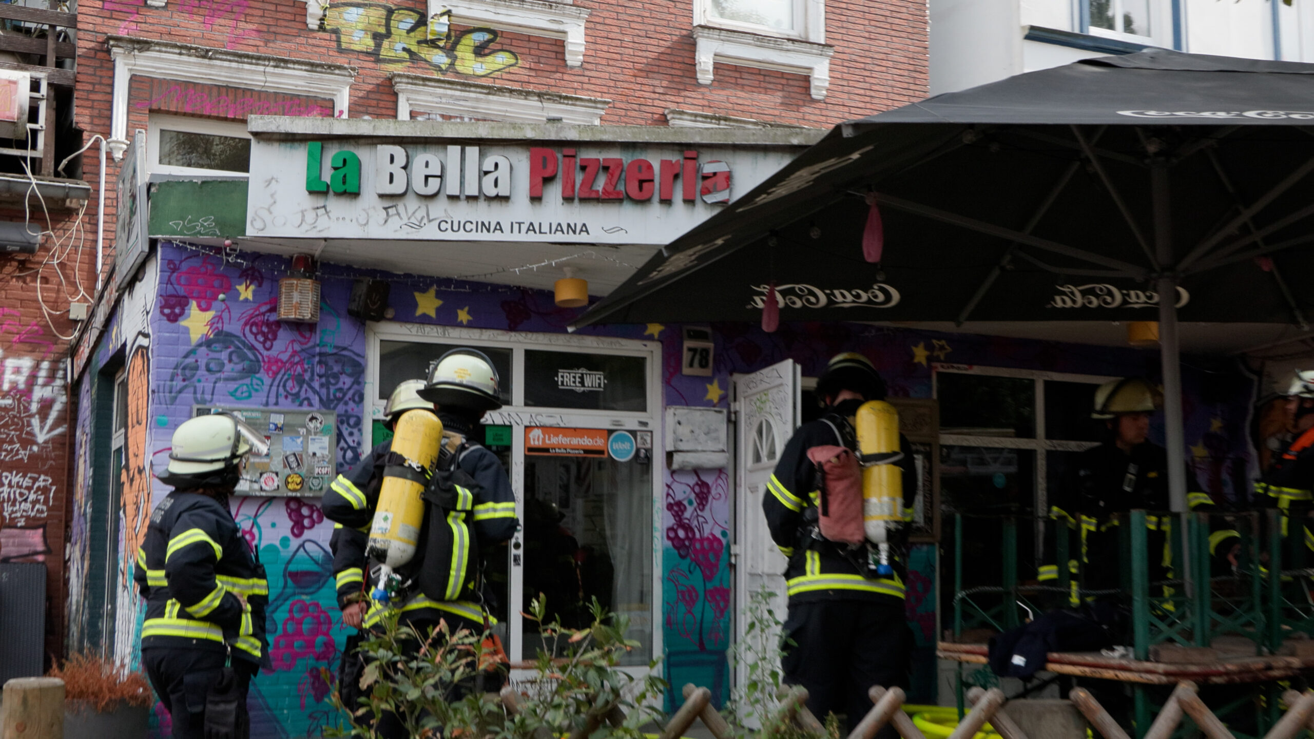 Feuer in Pizzeria in altona-Altstadt. Hoher Sachschaden