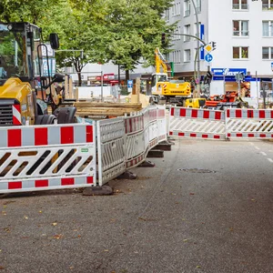 Für die Baustelle an der Osterstraße wurde der gesamte Verkehr lahmgelegt.