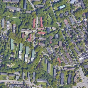 In dieser Wohngegend in Langenhorn wurde die alte Dame überfallen.