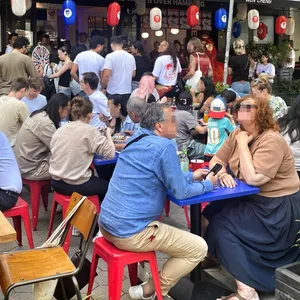 Bei der Eröffnung des Restaurants „Wen Cheng“ in Hamburg herrschte großer Andrang.