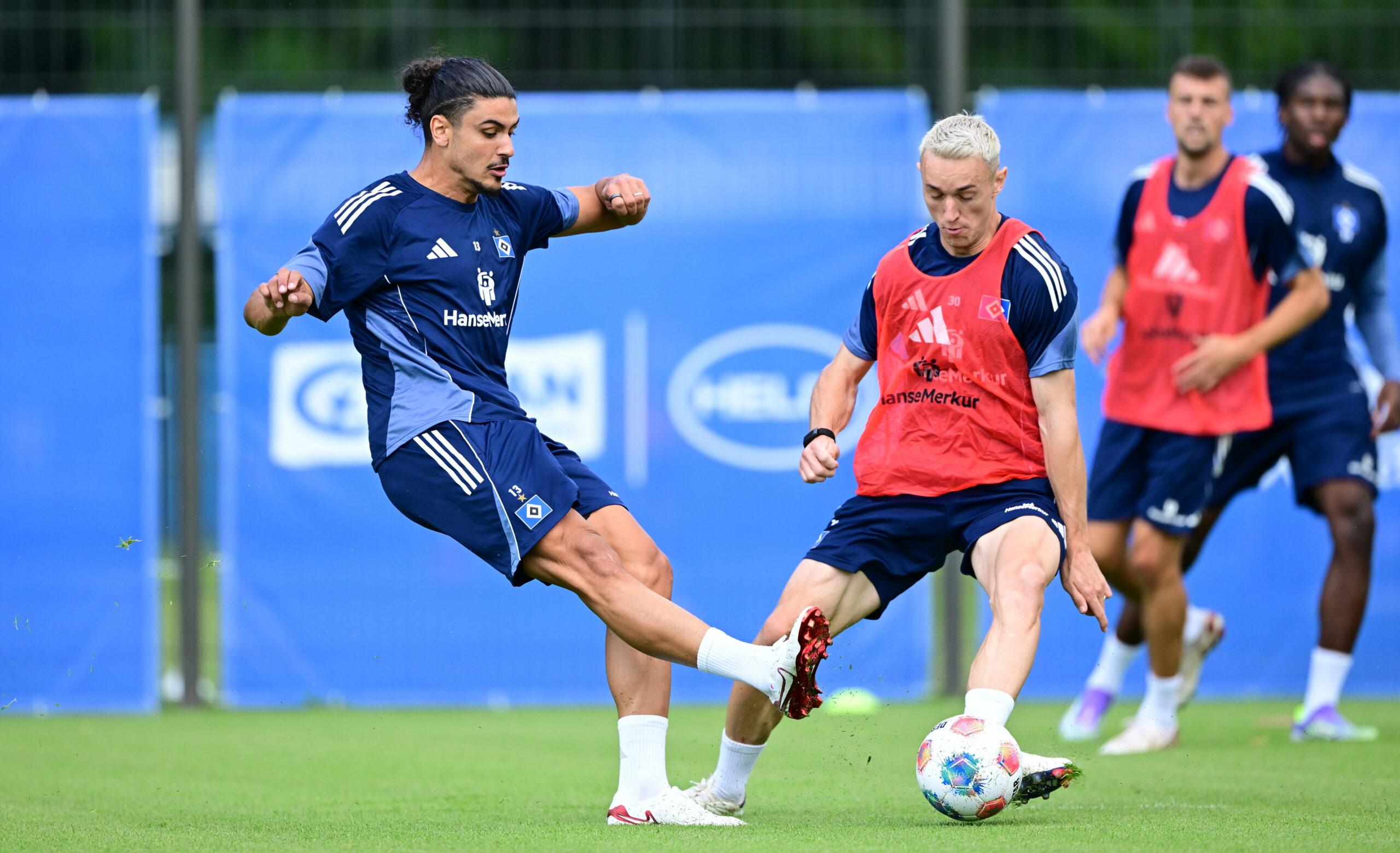 Guilherme Ramos und Silvan Hefti gehören zu den Spielern, die der HSV in diesem Sommer eigentlich gerne noch abgeben würde.