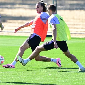Jackson Irvine im Training