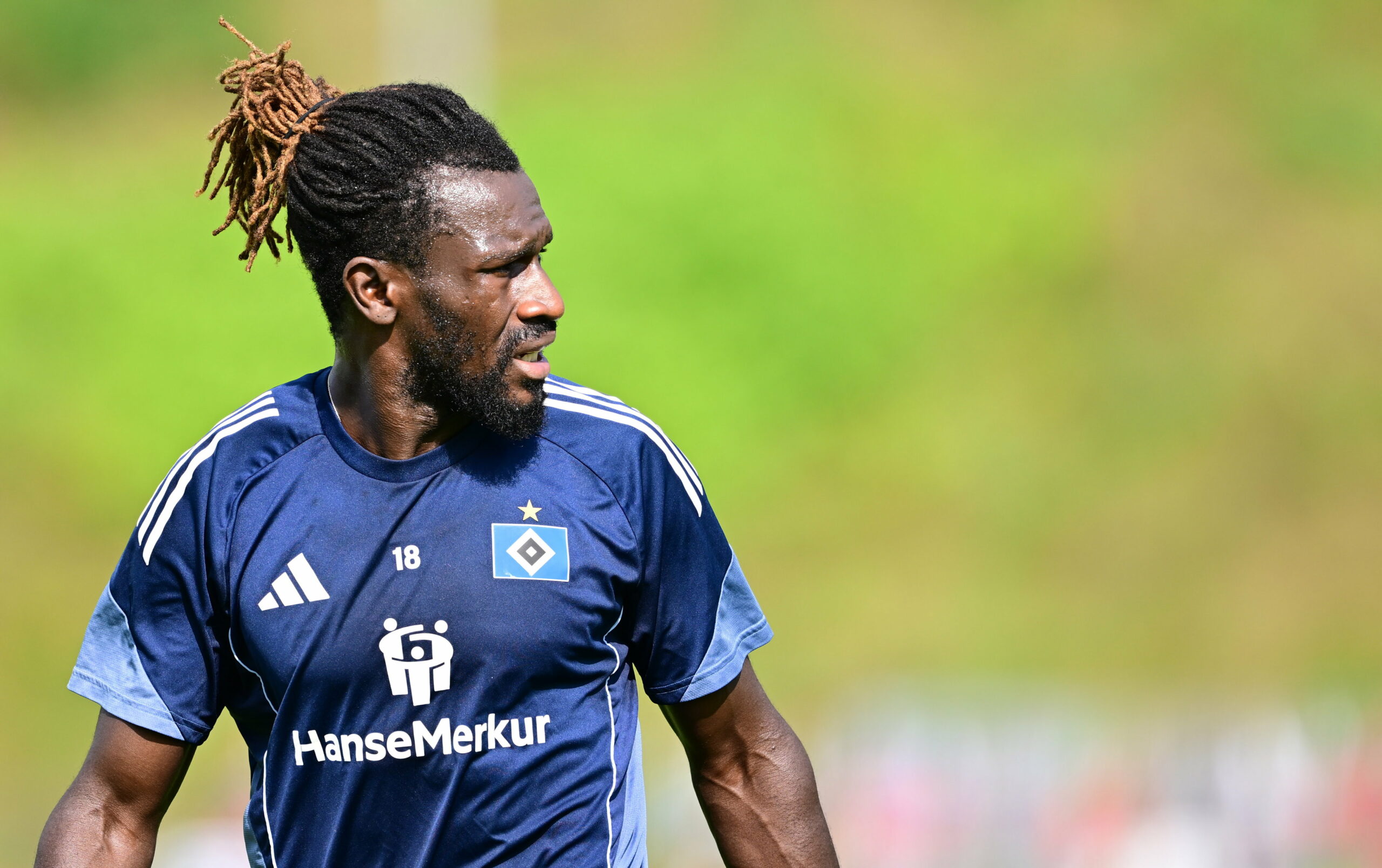 Für Bakery Jatta sind es beim HSV gerade keine leichten Zeiten.