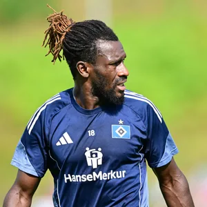 Für Bakery Jatta sind es beim HSV gerade keine leichten Zeiten.