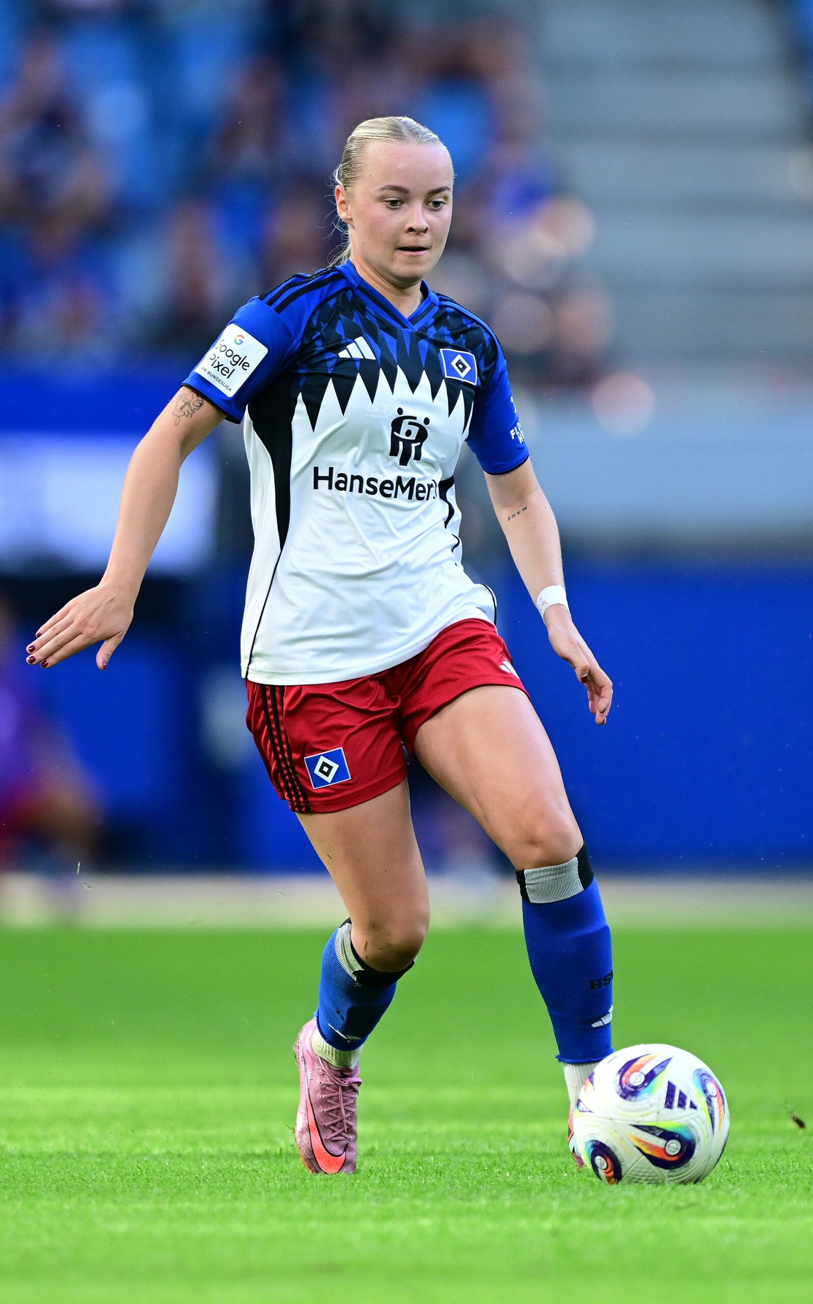 Mia Büchele bei einem Spiel des HSV