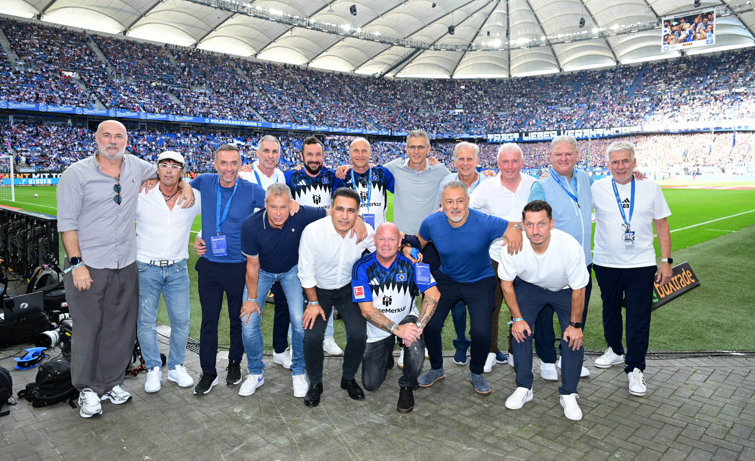 Diese HSV-Mannschaft lieferte im September 2000 beim 4:4 gegen Juventus Turin ein Jahrhundertspiel ab.