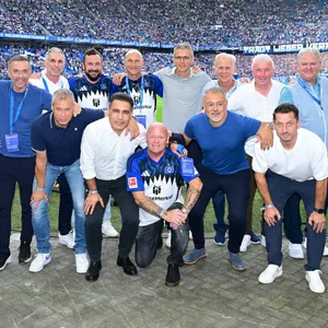 Diese HSV-Mannschaft lieferte im September 2000 beim 4:4 gegen Juventus Turin ein Jahrhundertspiel ab.