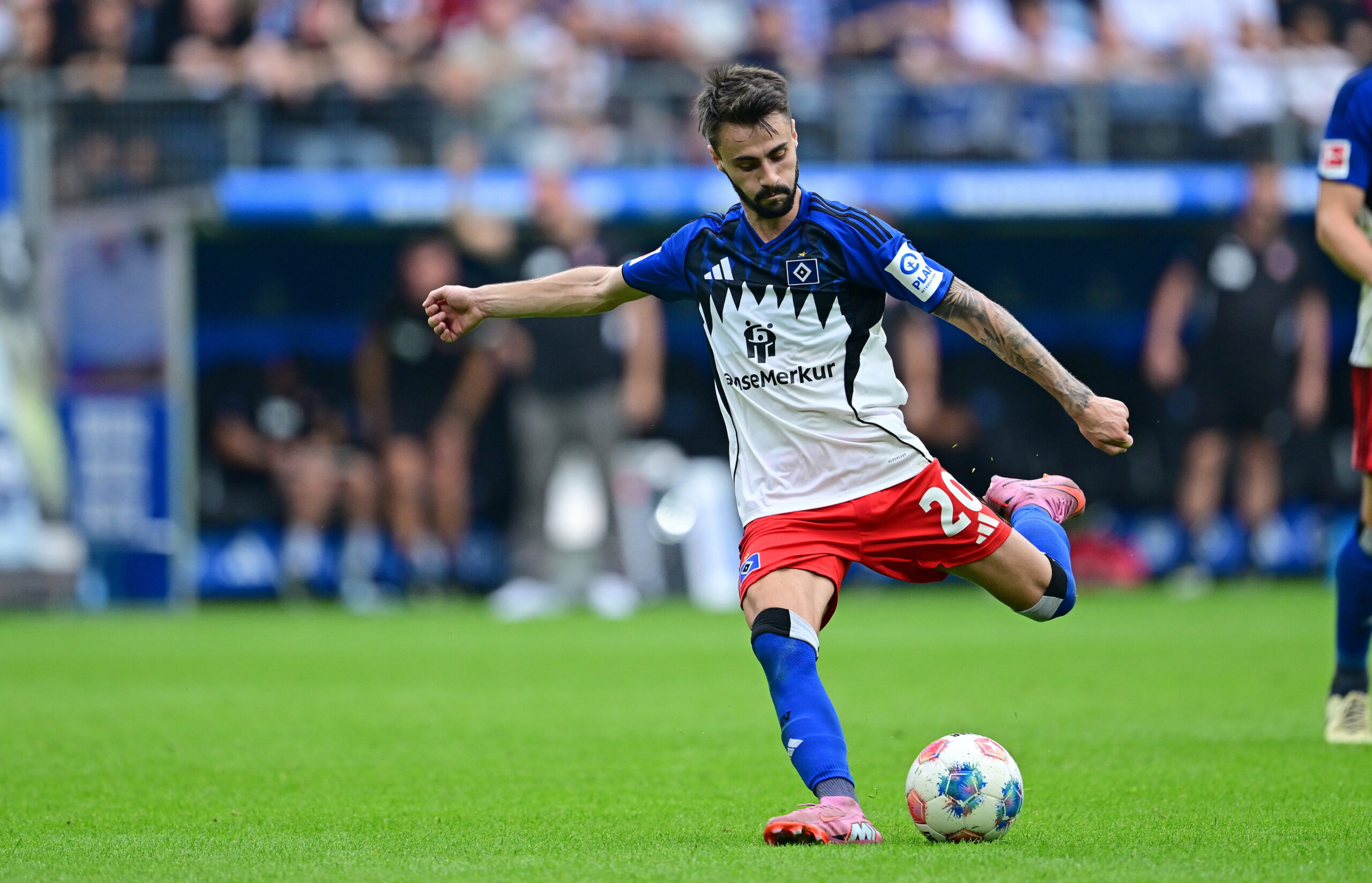 Fabio Vieira bei einem Spiel des HSV