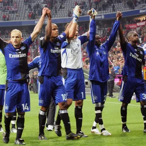 HSV-Profis bejubeln einen Sieg beim FC Bayern