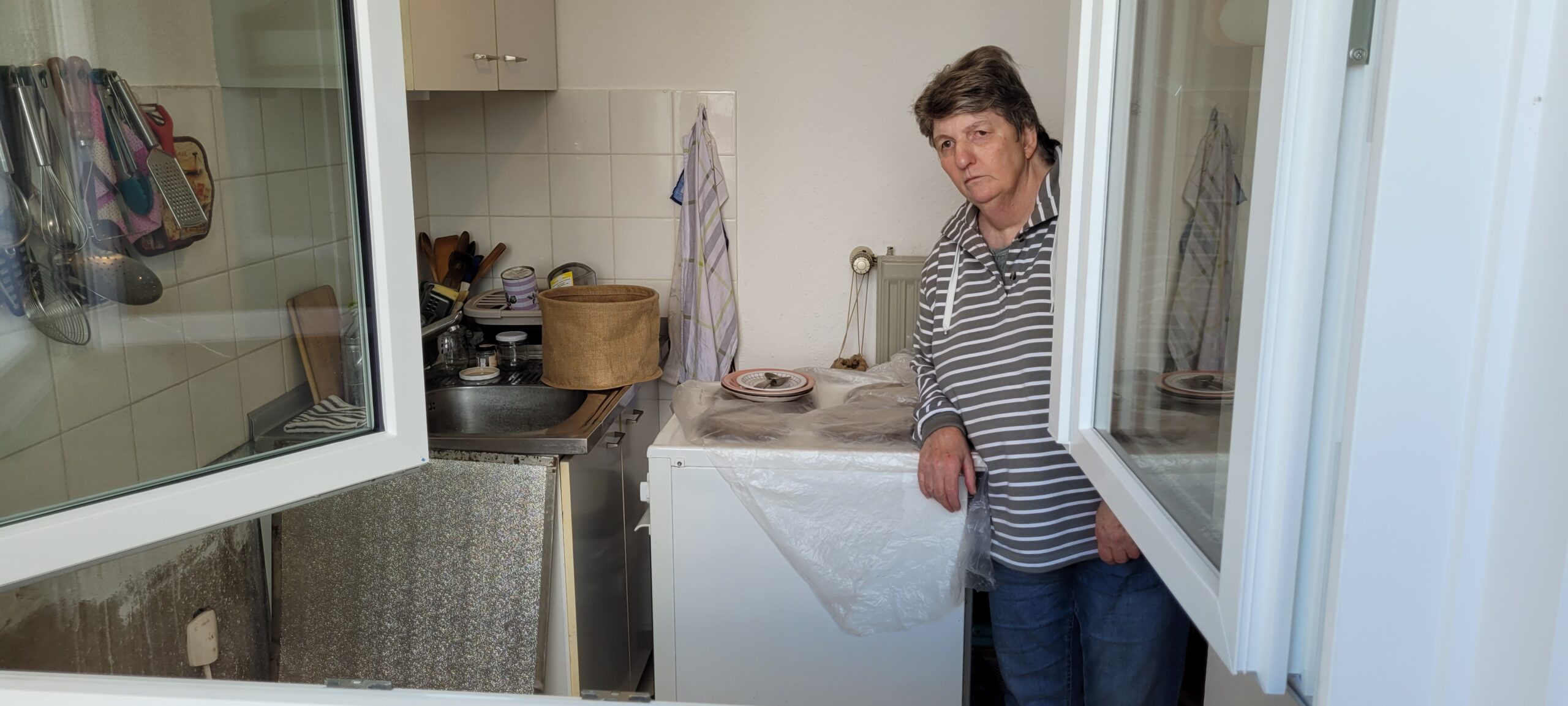 Fühlt sich allein gelassen: Andrea Rieß (63) in ihrer Küche.