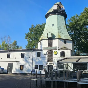 Das „Don Quichotte“ in der Osdorfer Mühle ist Geschichte: Bald eröffnet hier ein neues Restaurant.