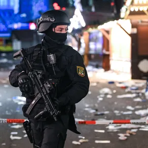 Am 20.12.2024 soll Taleb A. mit einem Auto über den Weihnachtsmarkt von Magdeburg gerast sein: Sechs Menschen starben, mehr als 300 wurden verletzt.
