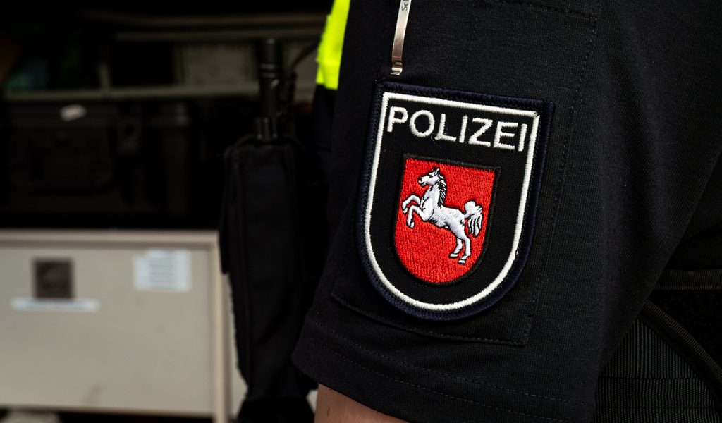 Rassistische-Chats-Sechs-Polizisten-sollen-entlassen-werden