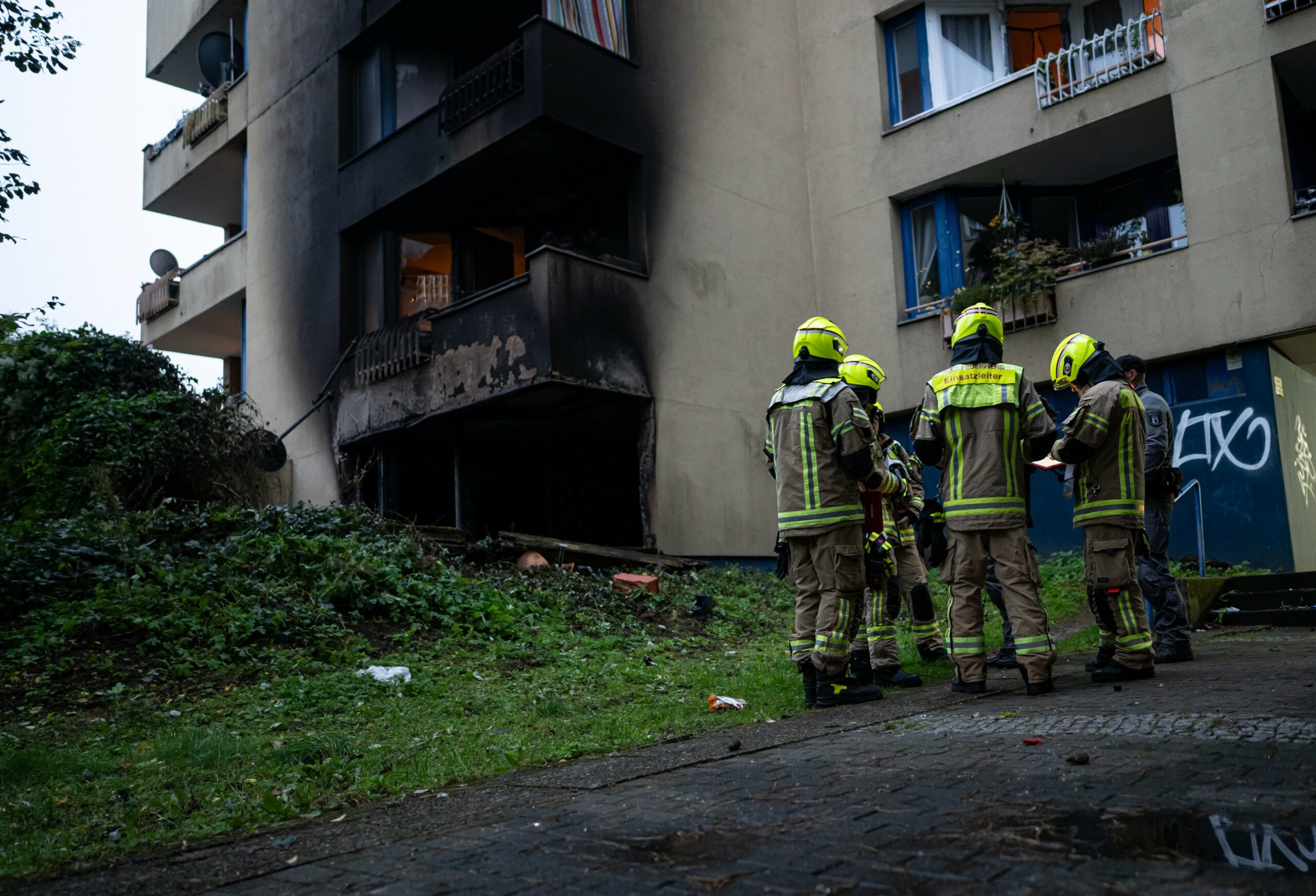 Feuerwehr Wohnung Brand Berlin