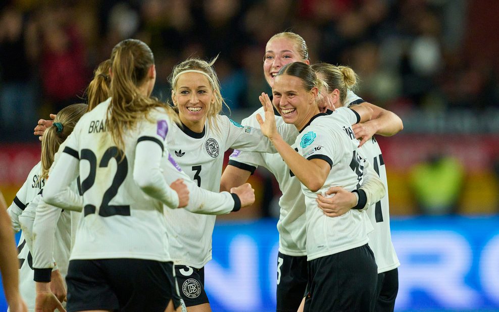 Die DFB-Frauen jubeln