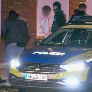 Ein junger Mann wurde am Montagabend in Itzehoe festgenommen.