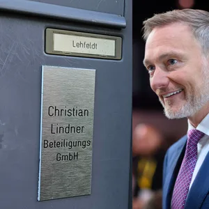 Ex-Finanzminister Christian Lindner hat eine Firma in Hamburg gegründet.