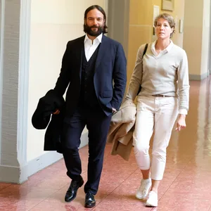 Christina Block und ihr Anwalt Ingo Bott im Gericht.