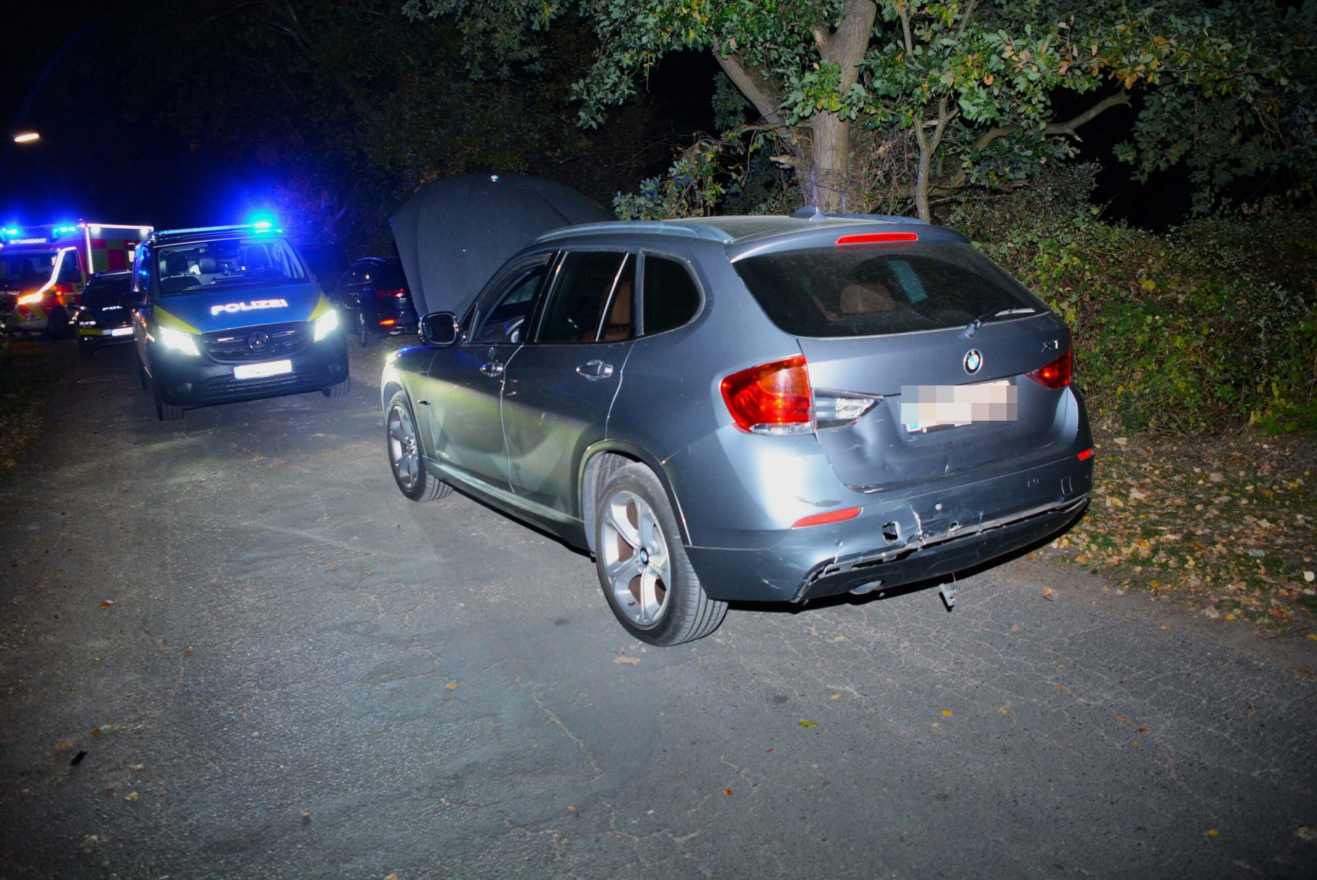 Der BMW wurde von der Polizei sichergestellt.