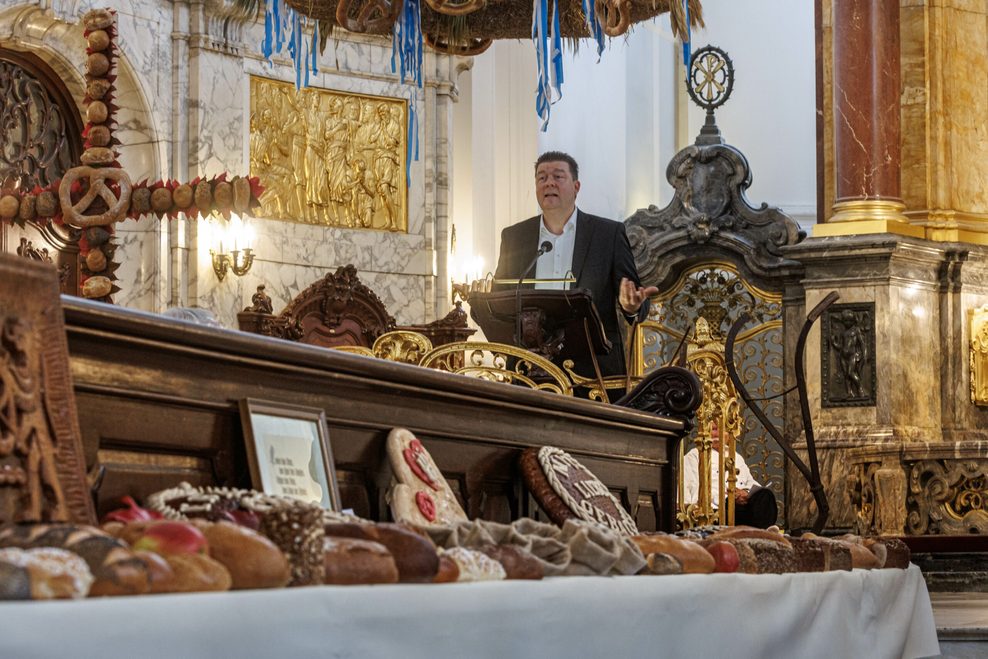 Gottesdienst zum Erntedankfest im Hamburger Michel