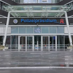 Das Hamburger Polizeipräsidium (Archivbild).