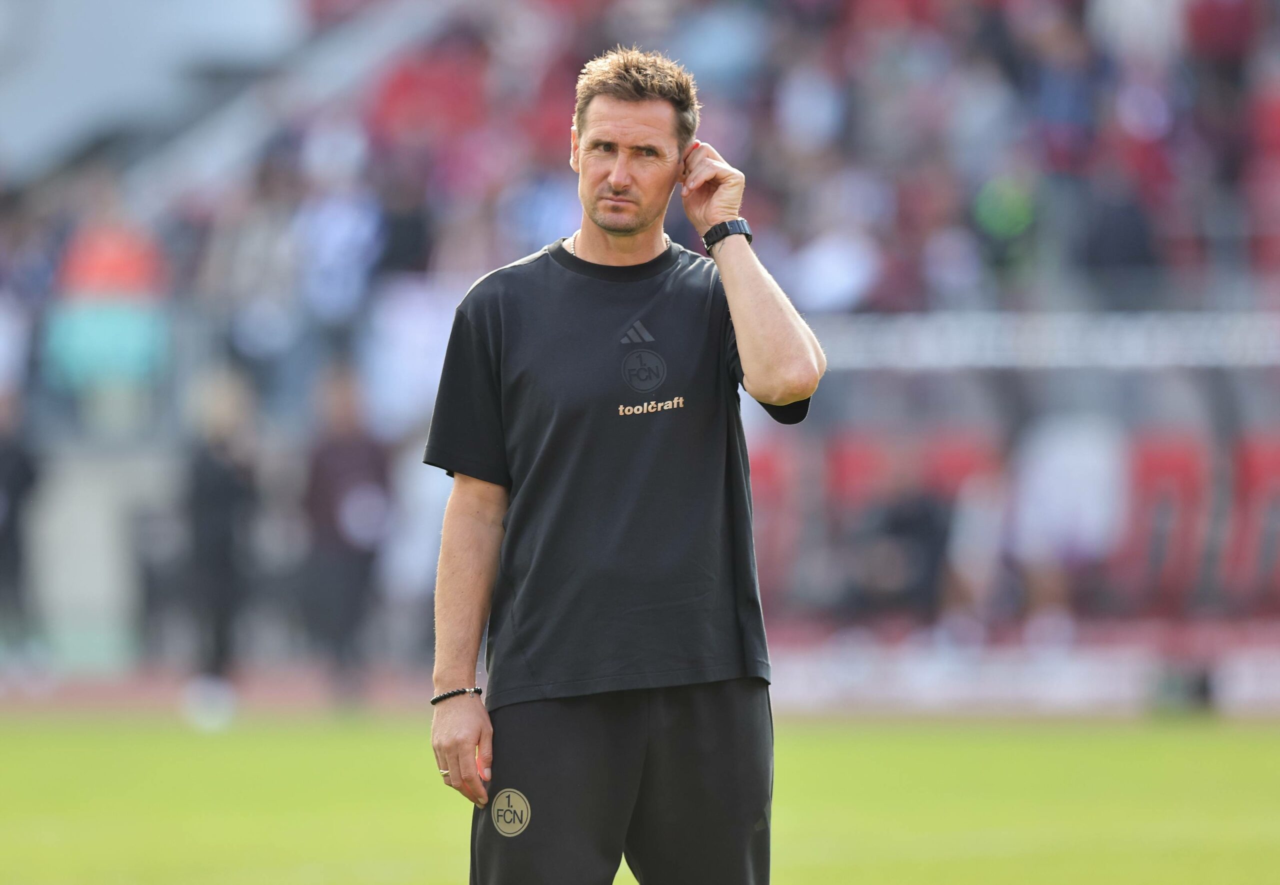 Miroslav Klose ist enttäuscht nach der Niederlage gegen Hertha BSC