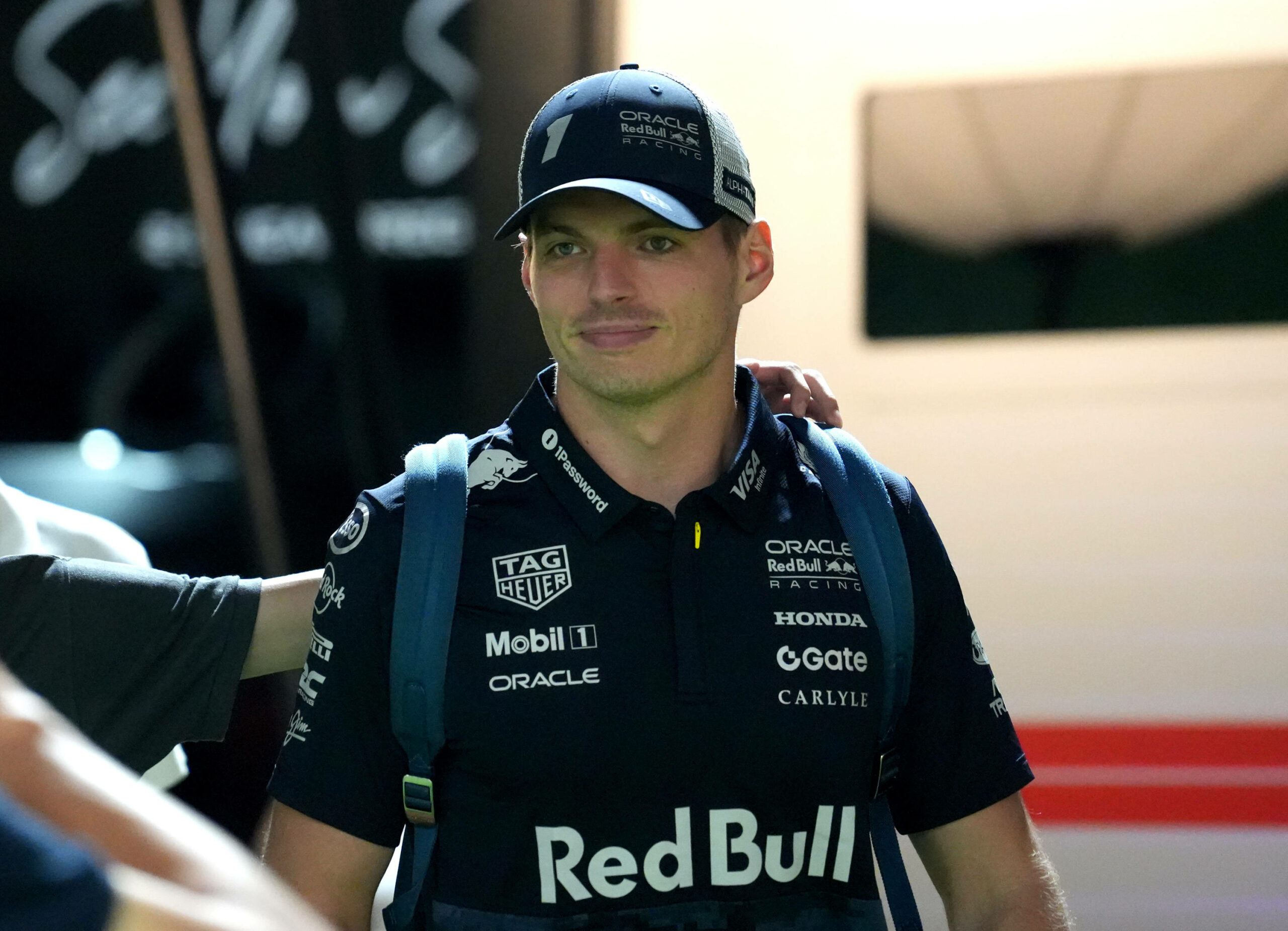 Max Verstappen im Red Bull beim Großen Preis von Singapur auf dem Marina Bay Street Circuit
