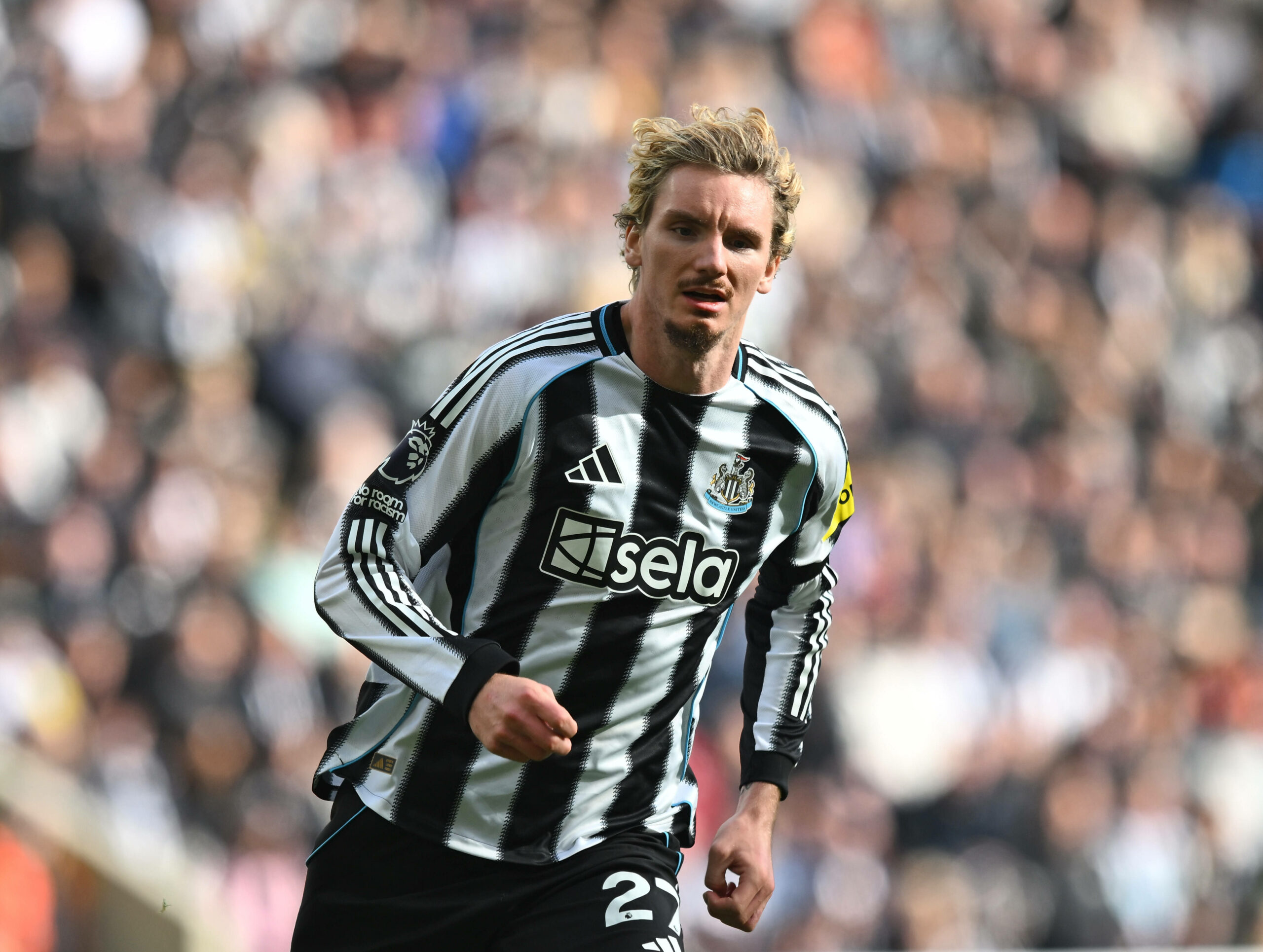 Nick Woltemade im Newcastle Trikot
