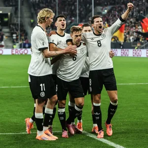 Deutsche Nationalmannschaft jubelt über ein Tor