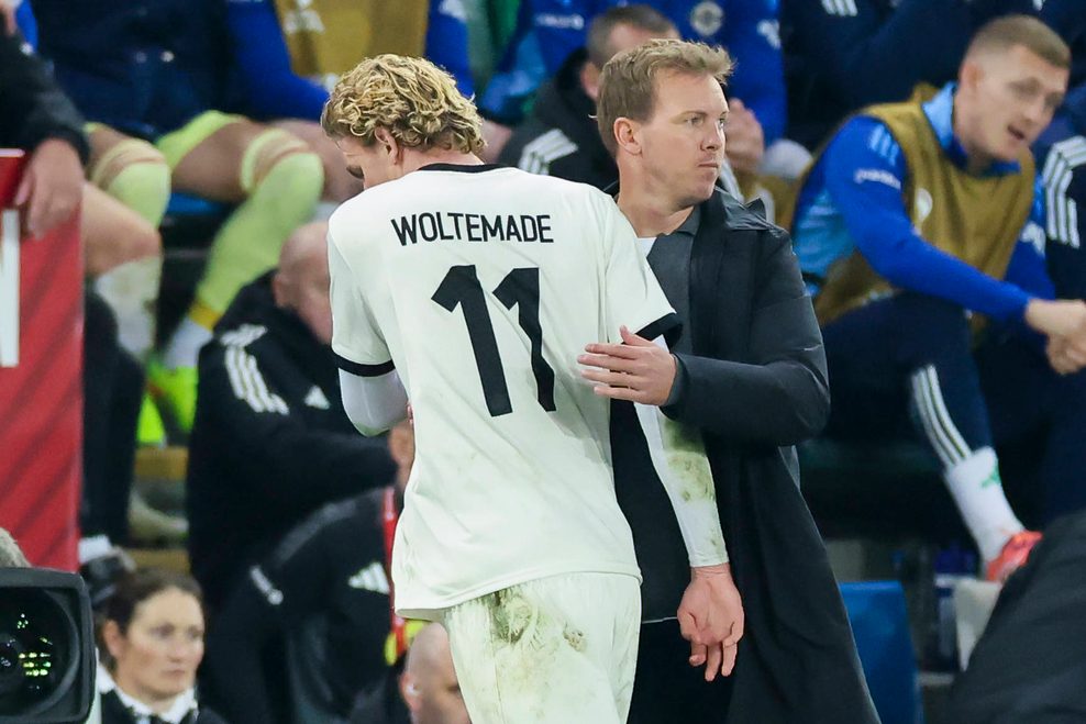 Nick Woltemade mit Julian Nagelsmann