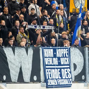 Schmähplakate in Jena gegen Bürgermeister Benjamin Koppe