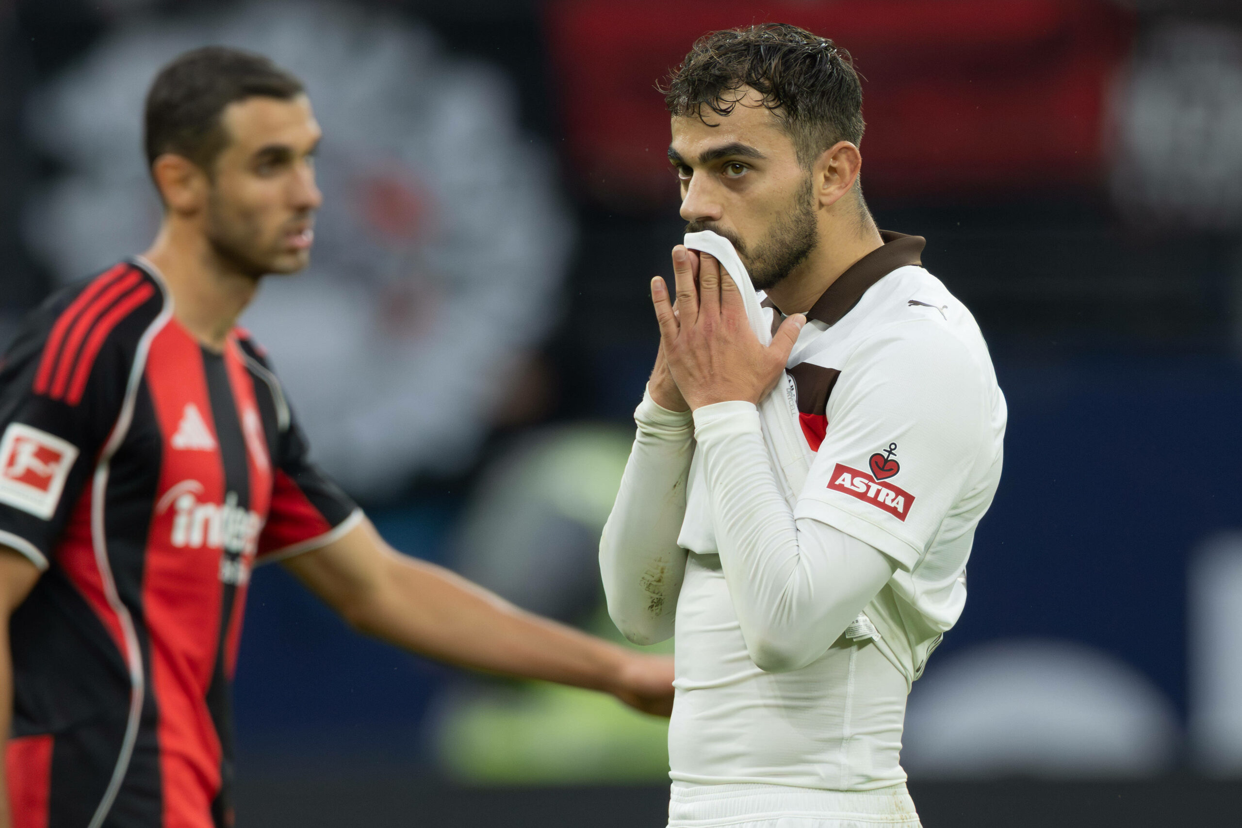 Danel Sinani nach der Niederlage in Frankfurt.