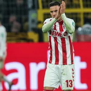 Köln-Profi Said El Mala klatscht in die Hände