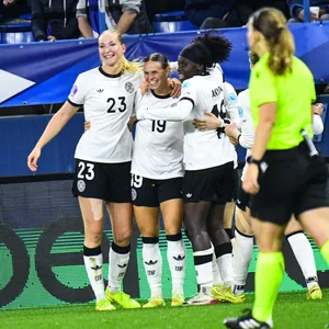 Die deutschen Frauen jubelten über den Finaleinzug in der Nations League in Frankreich.