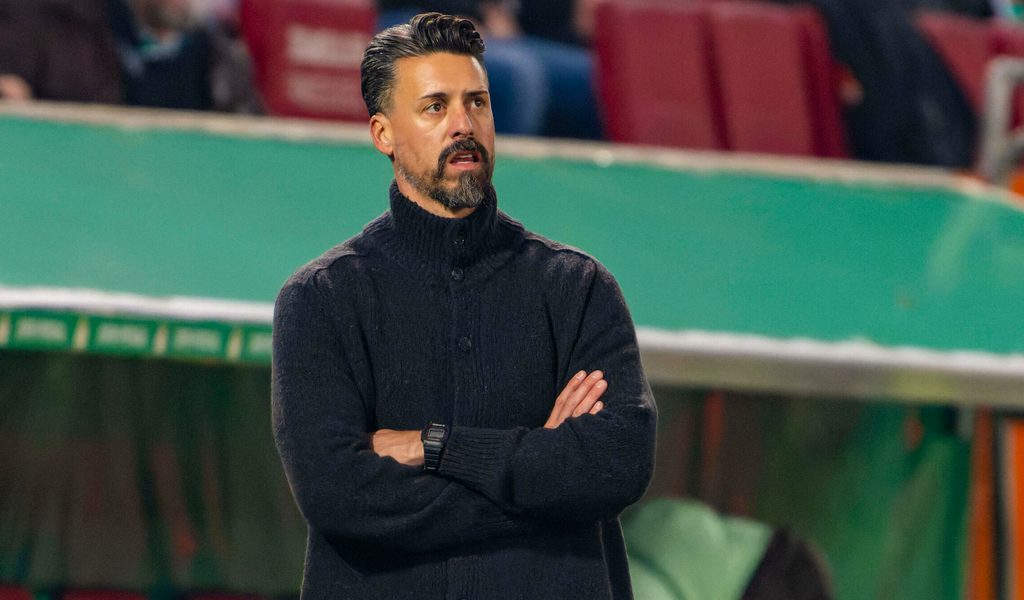 -Der-CEO-ist-zu-mir-gekommen-Wagner-trotzt-Krise-vor-BVB-Duell