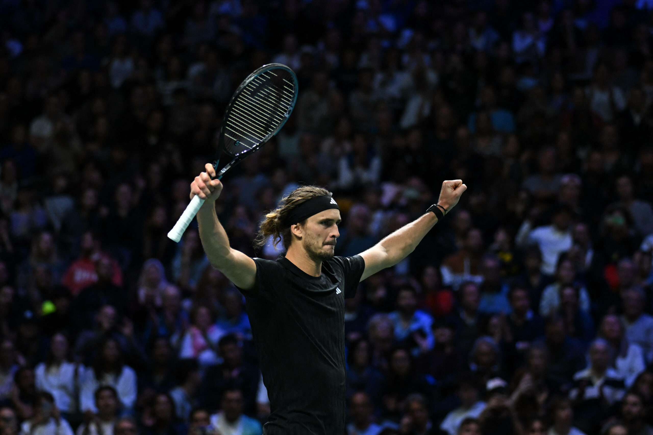 Alexander Zverev jubelt nach seinem Sieg im Achtelfinale