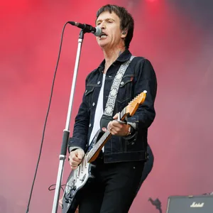 Ex-Smiths-Gitarrist Johnny Marr live (Archivbild).