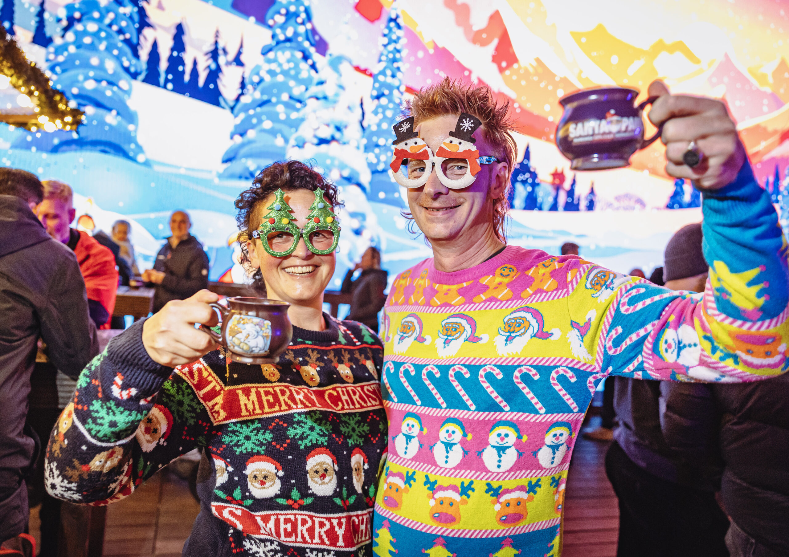 Mathias (51) und Steffi (50) freuen sich wie jedes Jahr auf den Beginn der Weihnachts-Saison.
