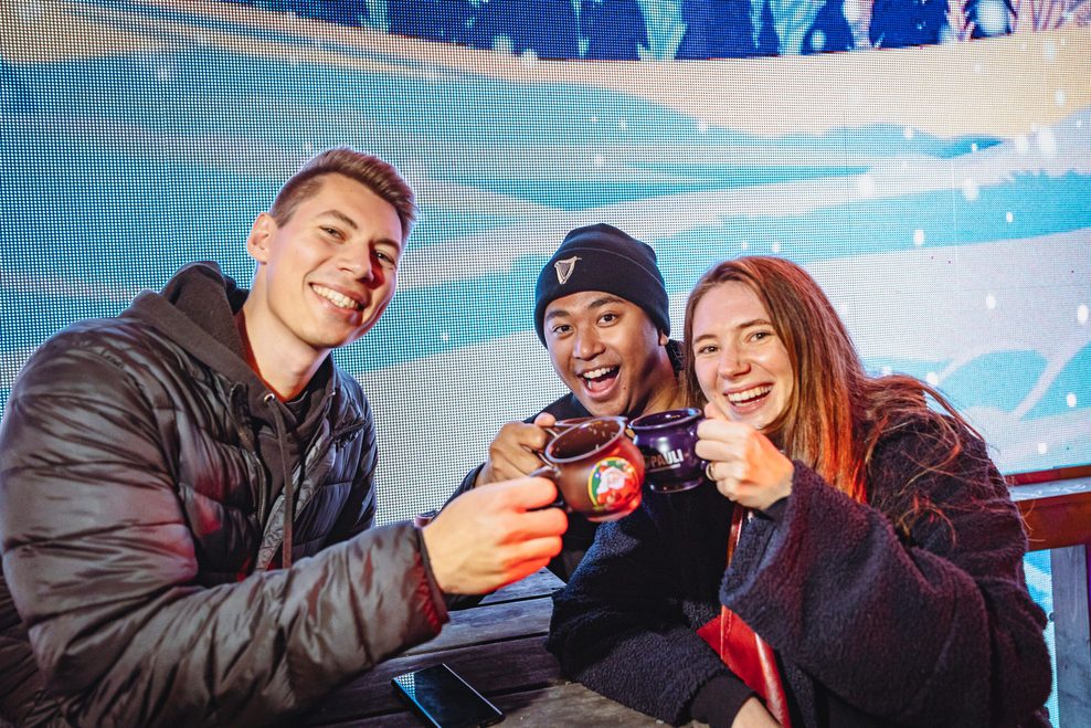 Vincent (25), Kim (26) und Ann-Christin (26) sind ziemlich spontan vorbeigekommen.