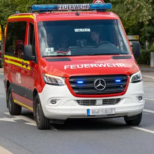 Rettungswagen im Einsatz (Symbolbild).